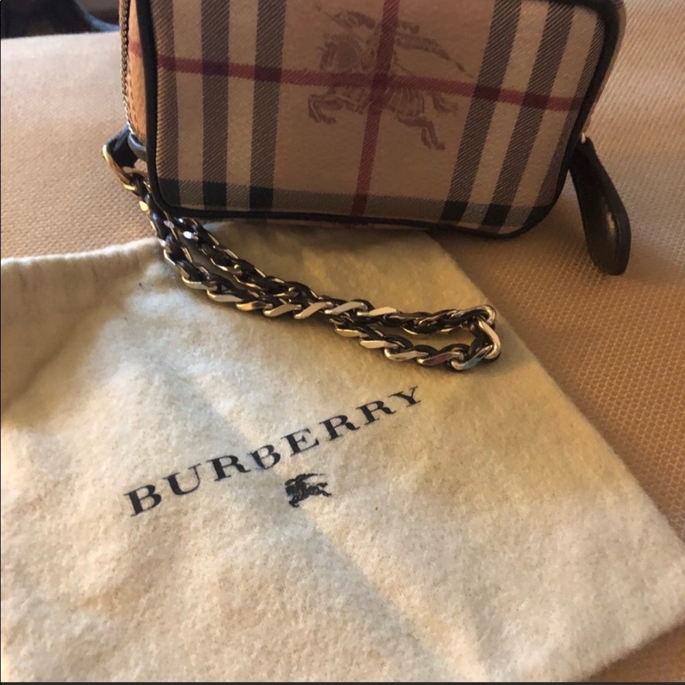 Burberry wristlet